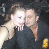 Константин дойде в санданска дискотека с новата си приятелка Надя и пя за влюбените двойки