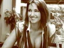 Алекс Раева
