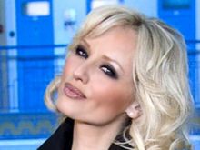 Адриана Карембьо